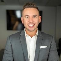 Robert Agron's photo'