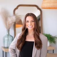 Mackenzie Pitt's photo'